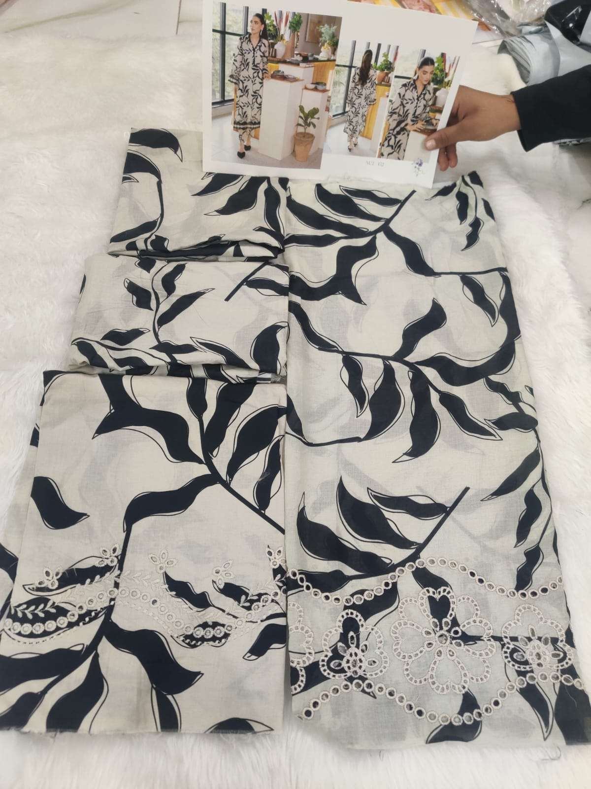 BALLERINA 2 PIECE LAWN 25 Open Pic by NUREH